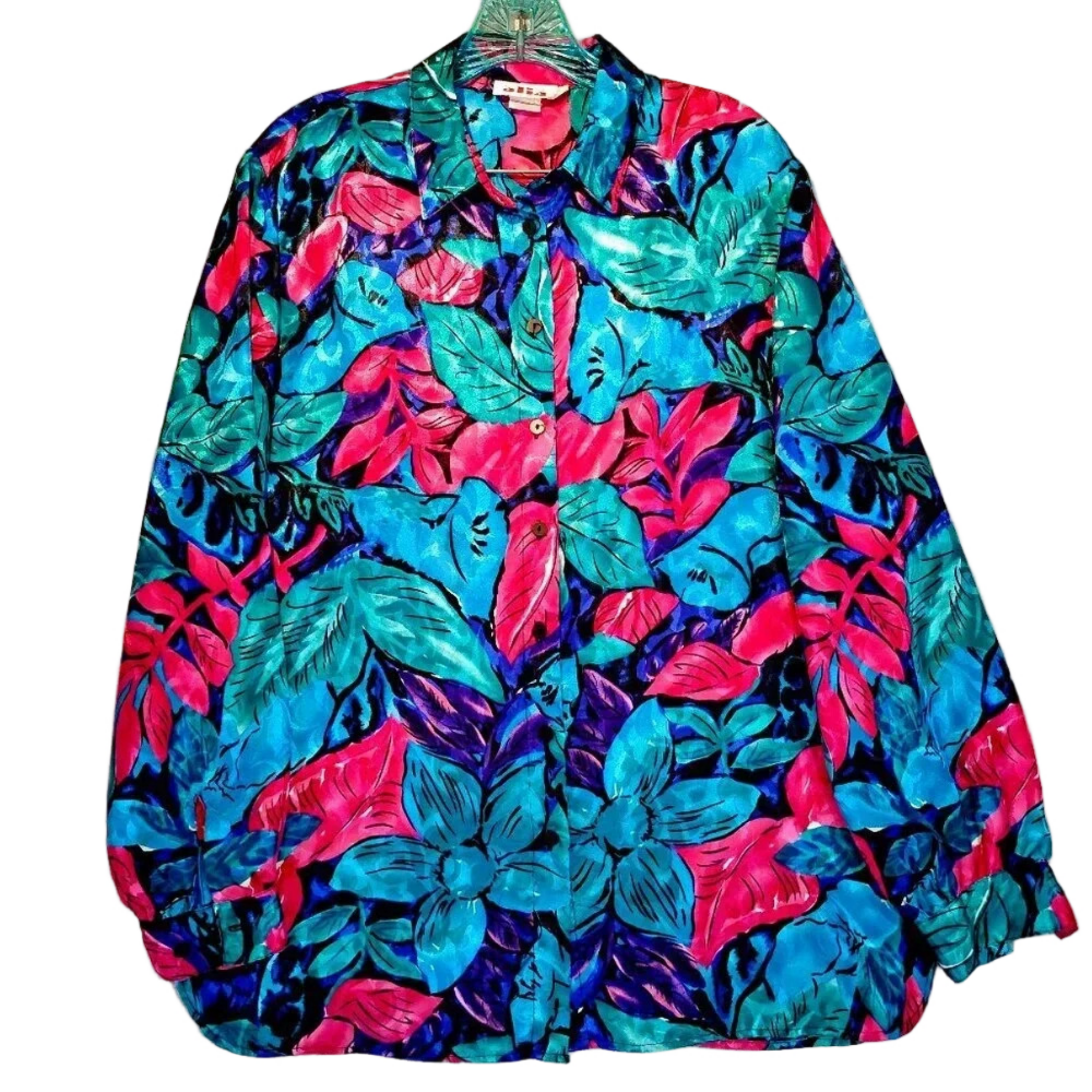Alia Women's Blue/Pink/Purple Long Sleeve Button Up Blouse in Size Medium
